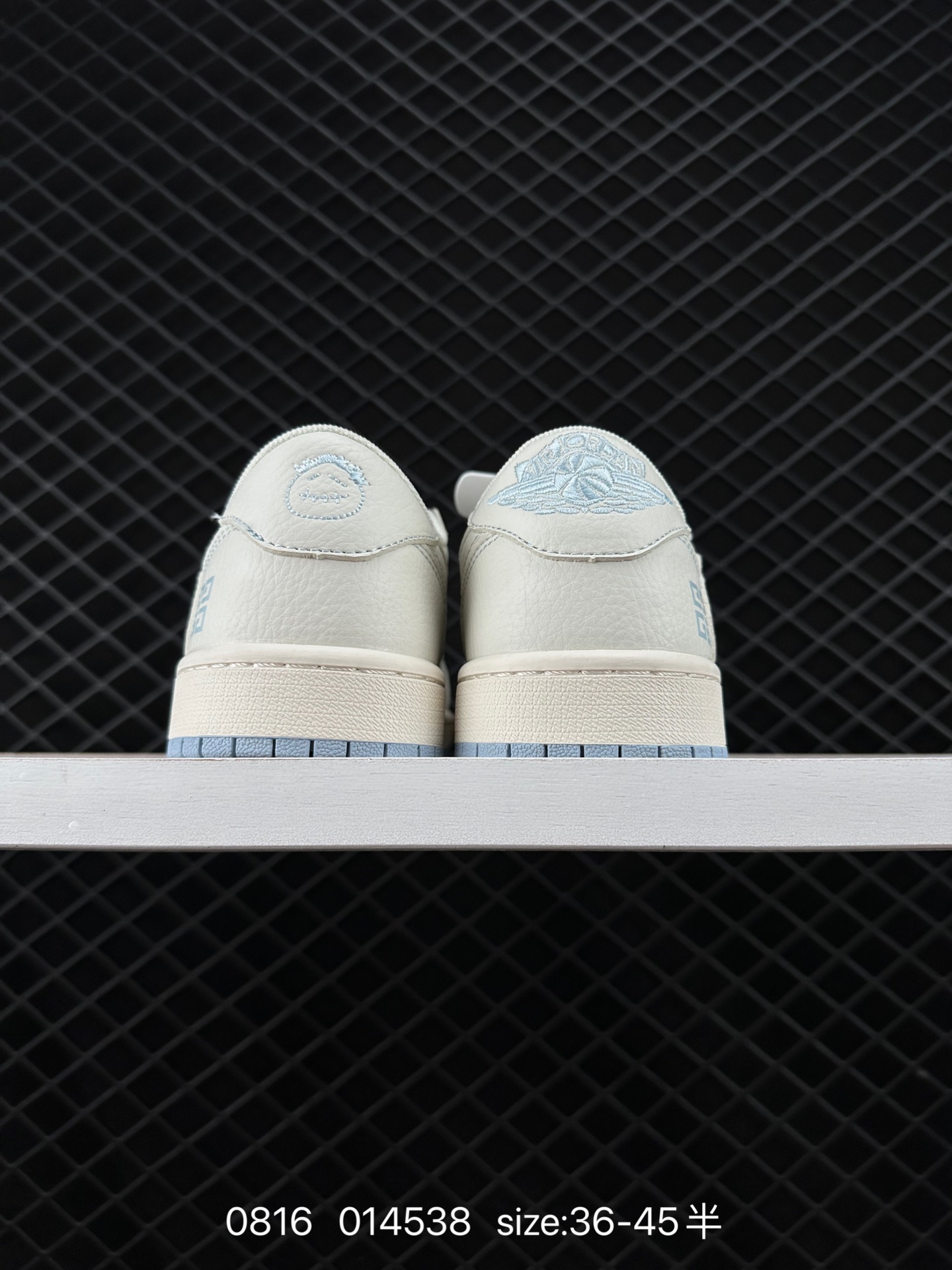 Travis Scott x Air Jordan 1 ” Reverse Mocha “